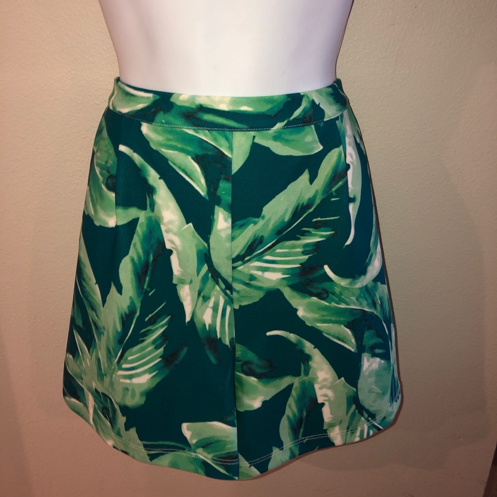 Gianni Bini dress shorts